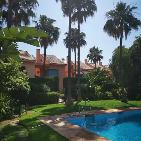 Linda Casa Cerca De Puerto Banus *