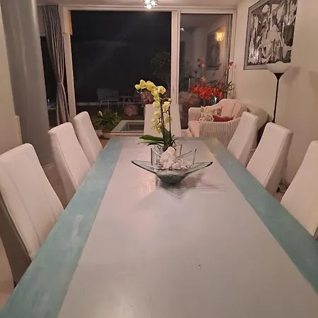 Linda Casa Cerca De Puerto Banus *